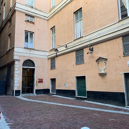 House Pellicceria By Holiday World Genoa Bagian luar foto
