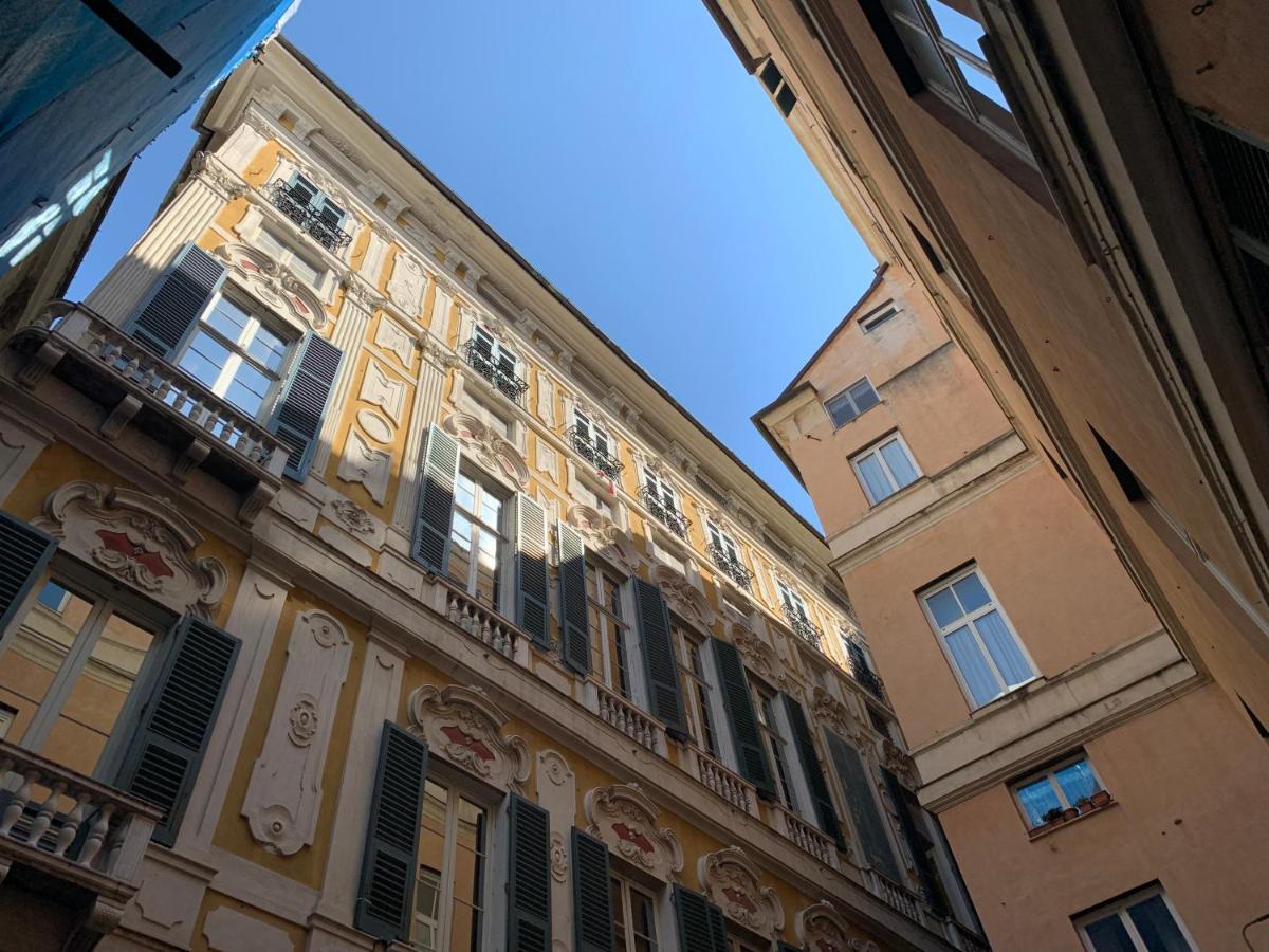 House Pellicceria By Holiday World Genoa Bagian luar foto